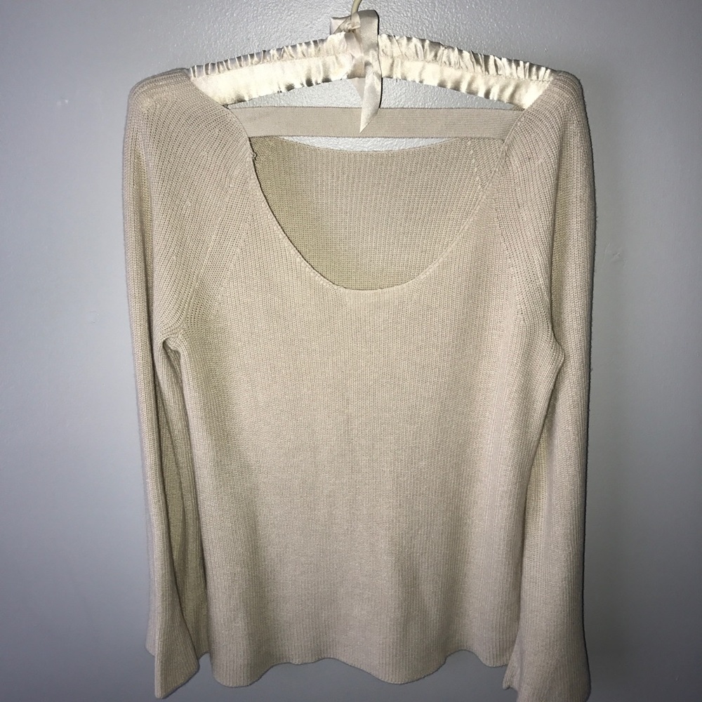 Bar back loft sweater